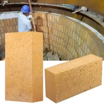 Yüksek Alümina Refractory Tuğla SK32 SK34 Ateş Çamur Tuğlaları Al2o3 Dondurucu/Şüşe Fırını İçin Ateş Tuğlaları