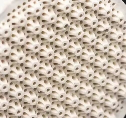 Yüksek Güçlü 50-200 mm Kordierite Gözenekli Kızılötesi Bal Köpeği Keramik Plaketi Yakıcı Termal Şok Direnci