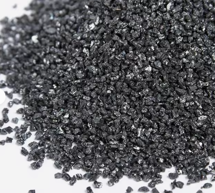 Yüksek Kalite Siyah Silikon Karbid Zümrüdü Tozu 97-99% Saflık Sic Sıkıştırıcı Refractory Poliş Silikon Karbid Çakıl